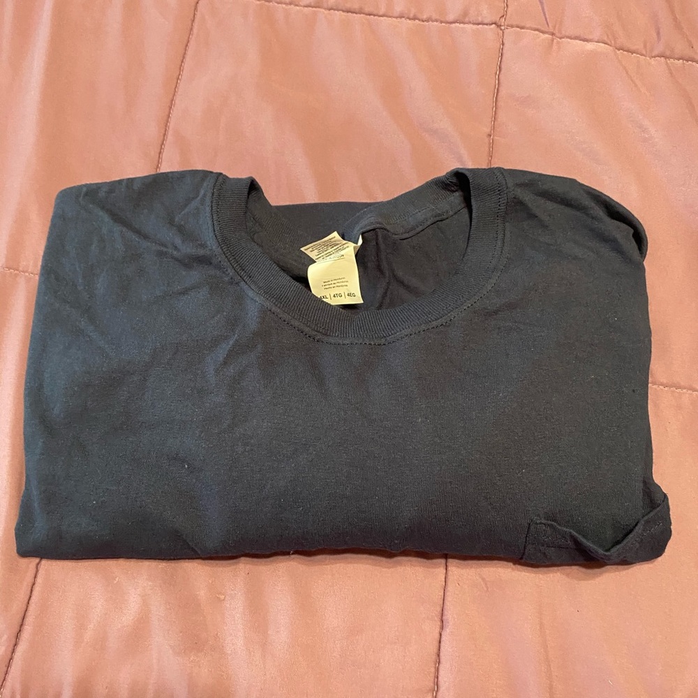 4xl Golden long sleeve pocket t-shirts
